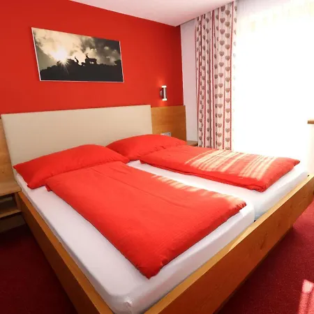 Rudigier Apartment *